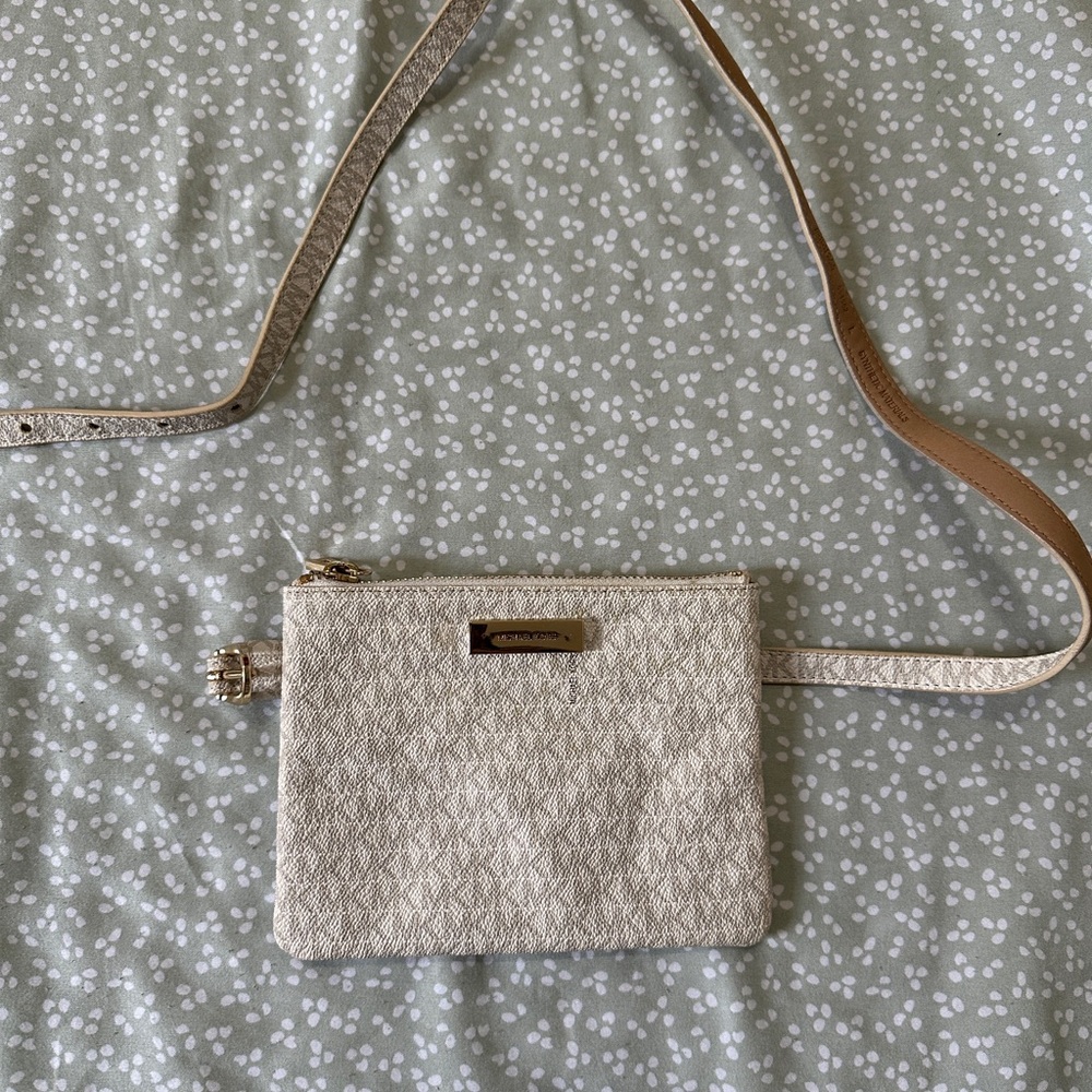 MICHAEL Michael Kors Cream Crossbody Bag